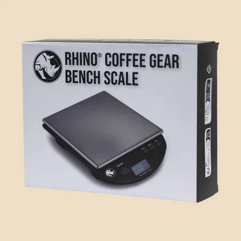 Rhino Bench Scale RCGPORT2KG junto a su caja fotografiada en Boconó